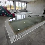 Neu! Exklusives Mit Pool In Strandnaehe *
