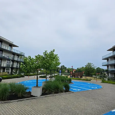 Neu! Exklusives Mit Pool In Strandnaehe