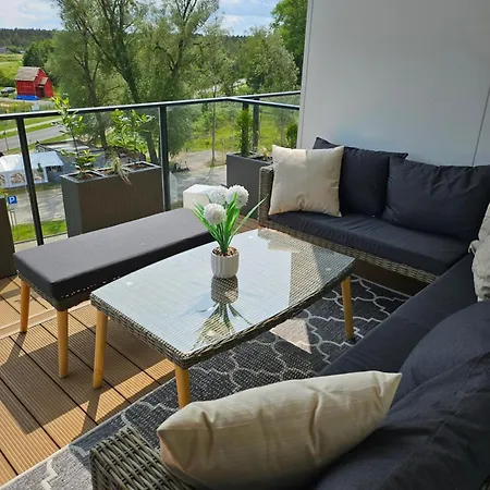 Neu! Exklusives Mit Pool In Strandnaehe *