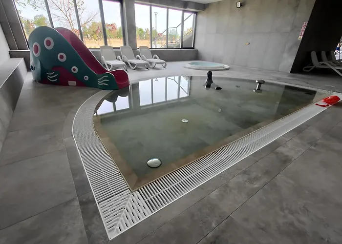 Neu! Exklusives Mit Pool In Strandnähe *