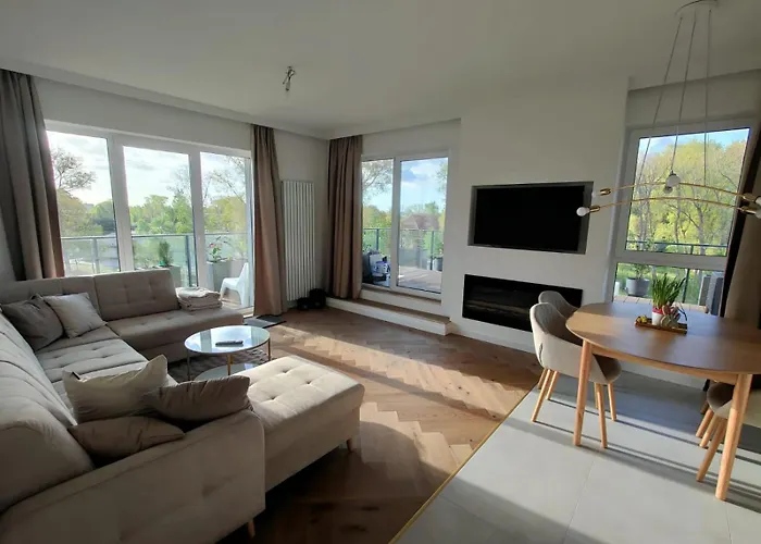 Appartement Neu! Exklusives Mit Pool In Strandnähe Dziwnów