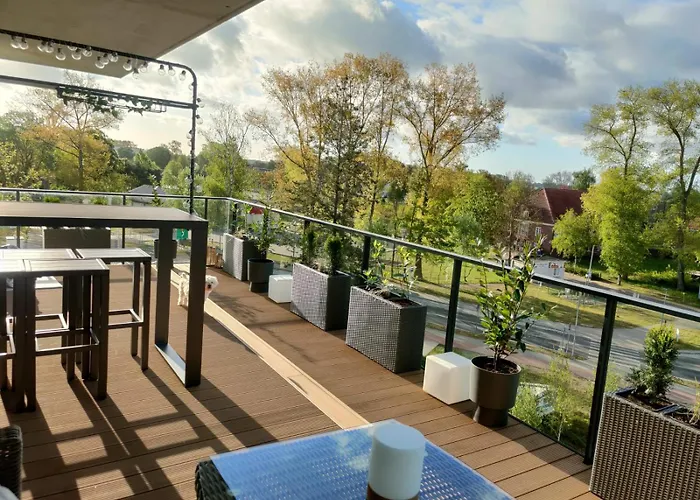 Neu! Exklusives Mit Pool In Strandnähe *